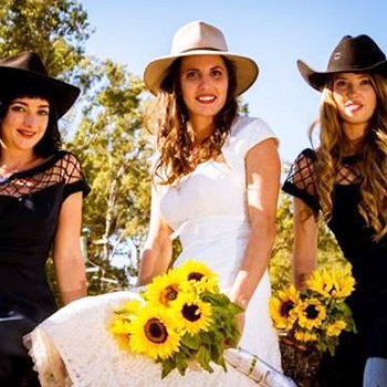 Marry Me Marilyn_Nina & Rob Australiana Outback Country Wedding Maudsland Home Gold Coast